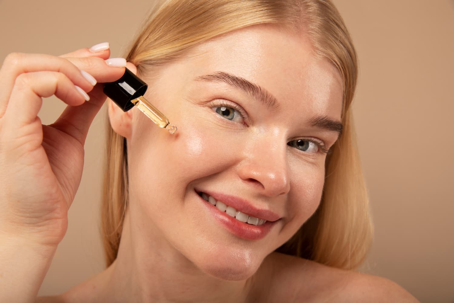 beneficios de utilizar un sérum facial